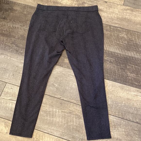 NWT LEVI'S Pull On Leggings Animal Print Size 18W - Picture 9 of 10